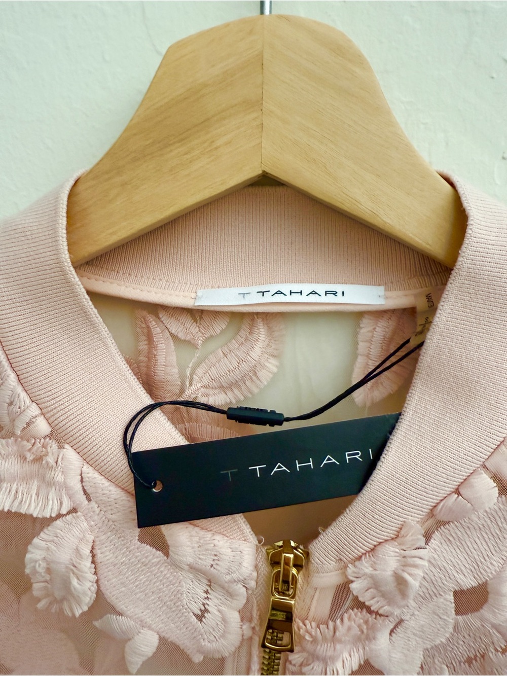 T Tahari Pink Sheer Floral Embroidered Bomber Jacket size S - Picture 2 of 5